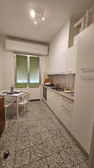 Monticelli Apt - 6 Posti Letto Florence Exterior photo