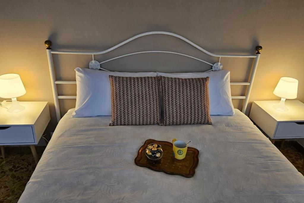 Monticelli Apt - 6 Posti Letto Florence Exterior photo